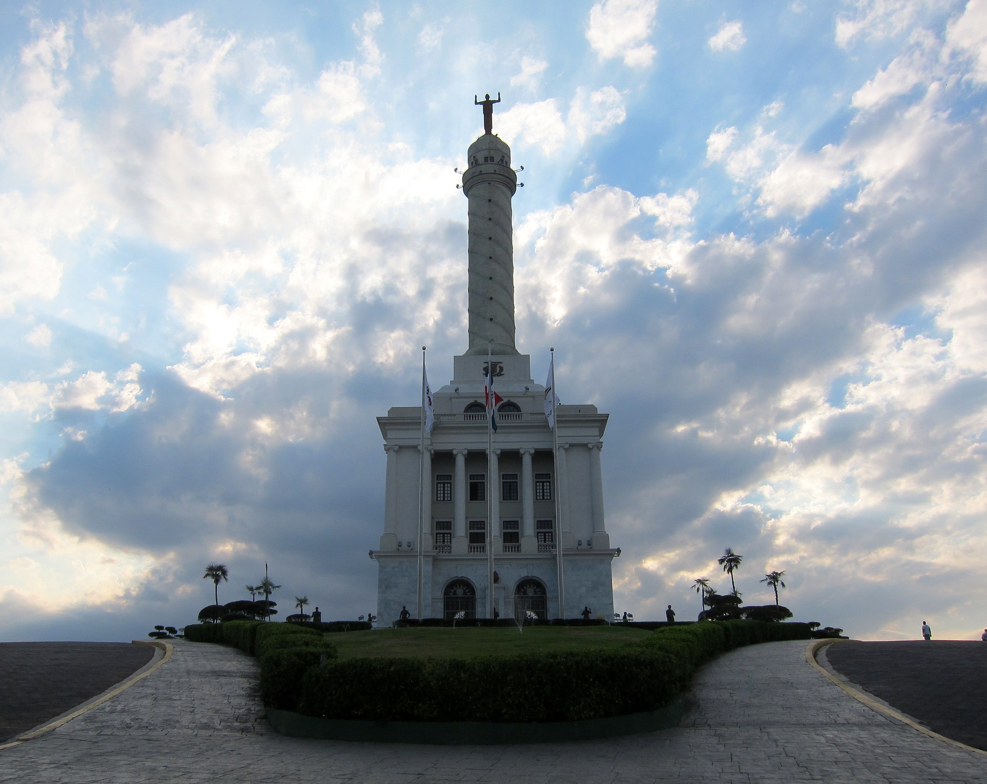 The Monument in Santiago, Dominican Republic | Nonstop ...